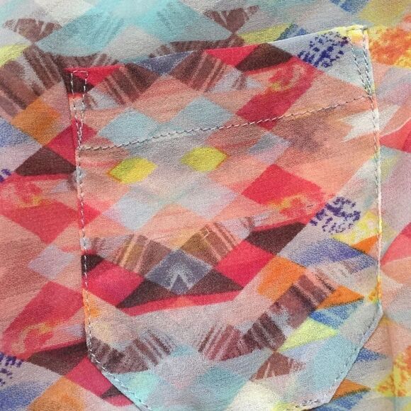 Cabi Avery Tunic  - Picture 5 of 7